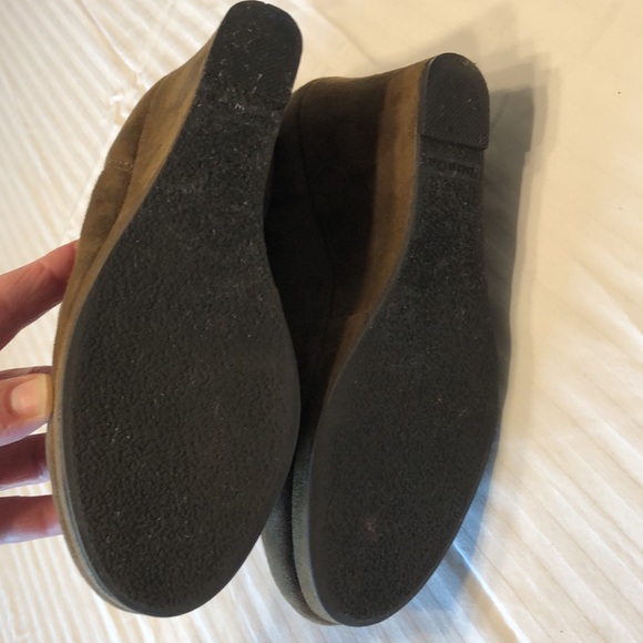 Dolcetta Tracy wedge heel ankle boots booties       Size 6 1/2 Olive Green - Picture 8 of 8